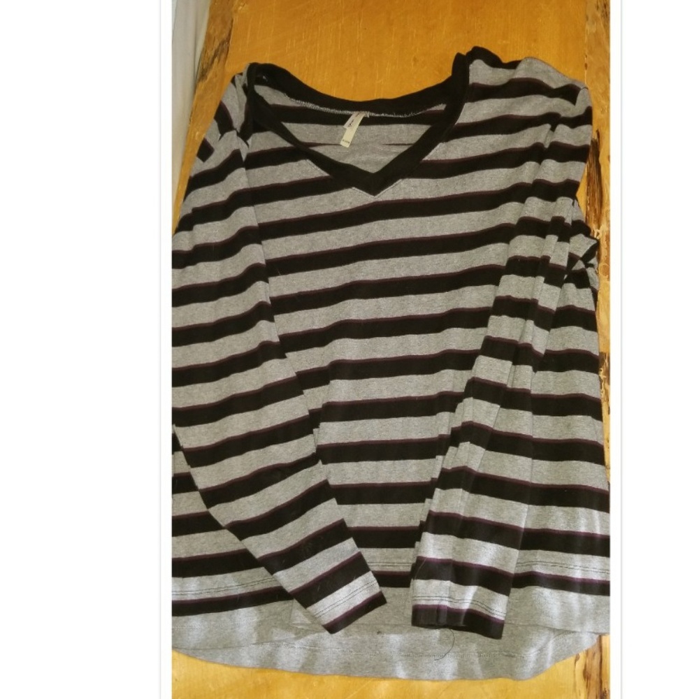Long sleeve shirt